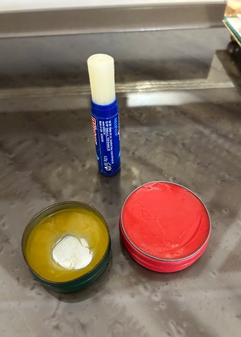 Blistex Ruby Kisses  Lip Balm ve Dudak Bakım Kremi - Görsel 2