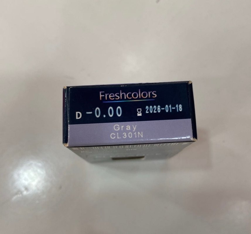 Gri Renkli Kontakt Lens - Görsel 3