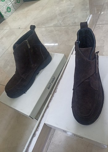 Kahverengi Süet Kadın Botu Tokalı Blok Topuk - Görsel 4