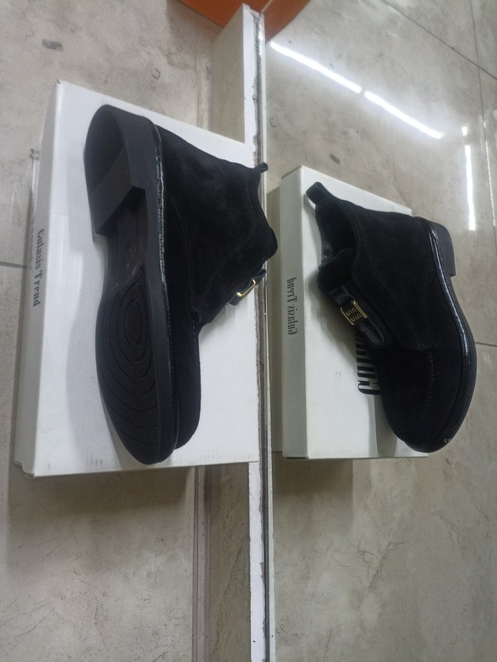 Siyah Süet Dolgu Topuklu Kadın Bot - Görsel 3