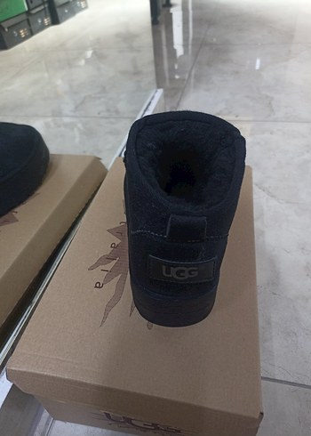 Siyah Süet Kadın Dolgu Topuk Bot - Görsel 4