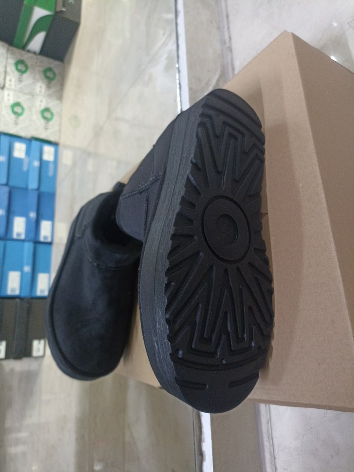 Siyah Süet Kadın Dolgu Topuk Bot - Görsel 3