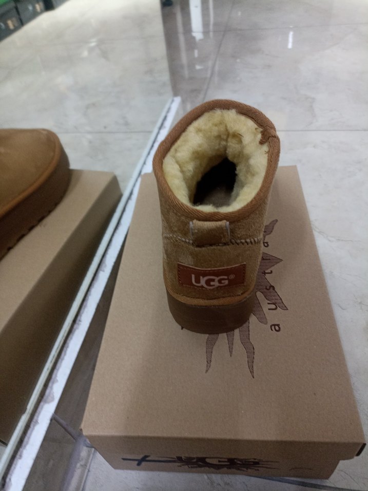 taba Kadın Süet Dolgu Topuklu Bot - Görsel 3