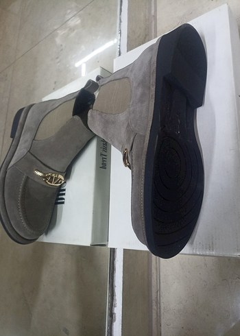 Gri Süet Kadın Dolgu Topuklu Bot deri - Görsel 3