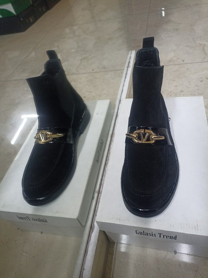 Siyah Süet Tokalı Kadın Bot orjinal deri - Görsel 4