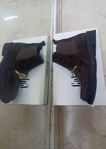 Deri Kahverengi Tokalı kadın bot - Görsel 2