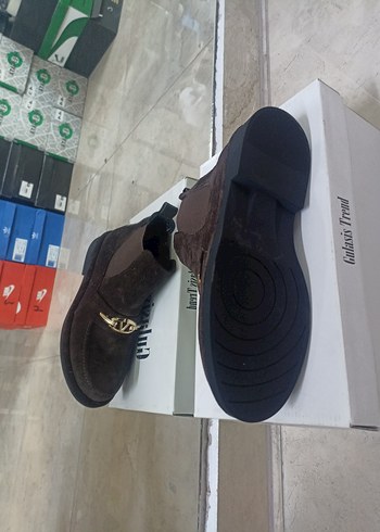 Deri Kahverengi Tokalı kadın bot - Görsel 3