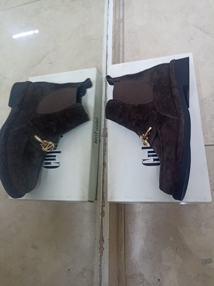 Deri Kahverengi Tokalı kadın bot - Görsel 2