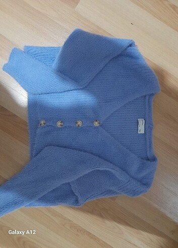 BERSHKA HIRKA