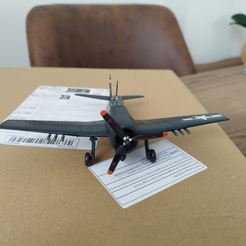 F6F HELLCAT ll.DÜNYA SAVAŞ UÇAĞI 
Metal Alaşımlı - Görsel 3