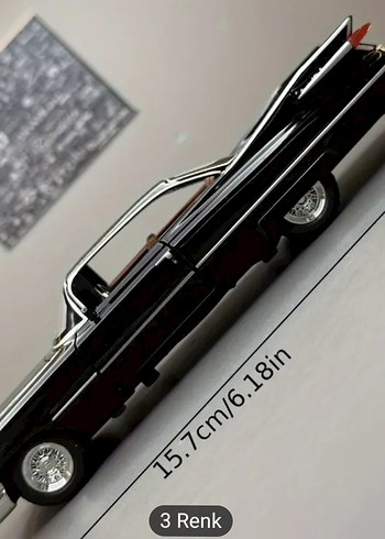 Parlak Siyah Oyuncak Araba - Görsel 8