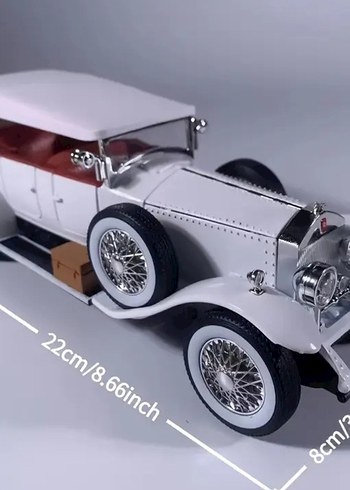 Beyaz Parlak Oyuncak Klasik Araba - Görsel 8