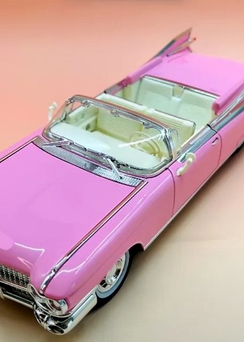 Pembe Renkli Oyuncak Araba - Görsel 2