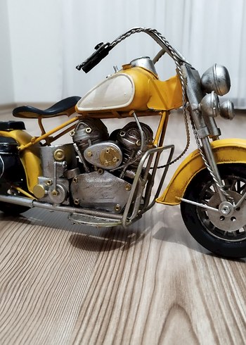 Sarı Metal Dekoratif Üç Tekerlekli Motosiklet - Görsel 3