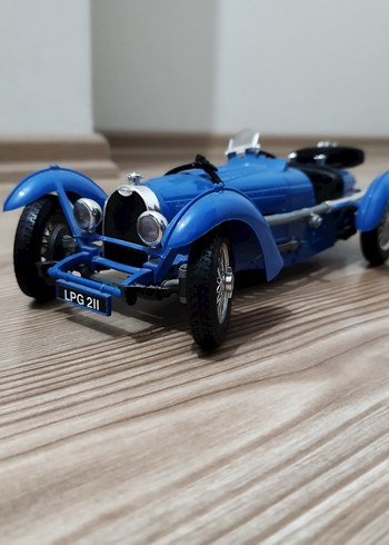 Mavi Renkli Oyuncak Klasik Araba - Görsel 2