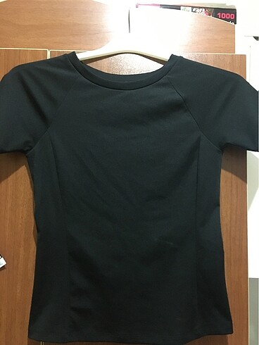 Slim fit sporcu üstü