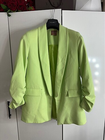Diğer vatkalı blazer