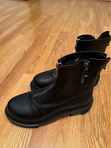 ELLE kadın fermuar detaylı bot 38 - Görsel 7