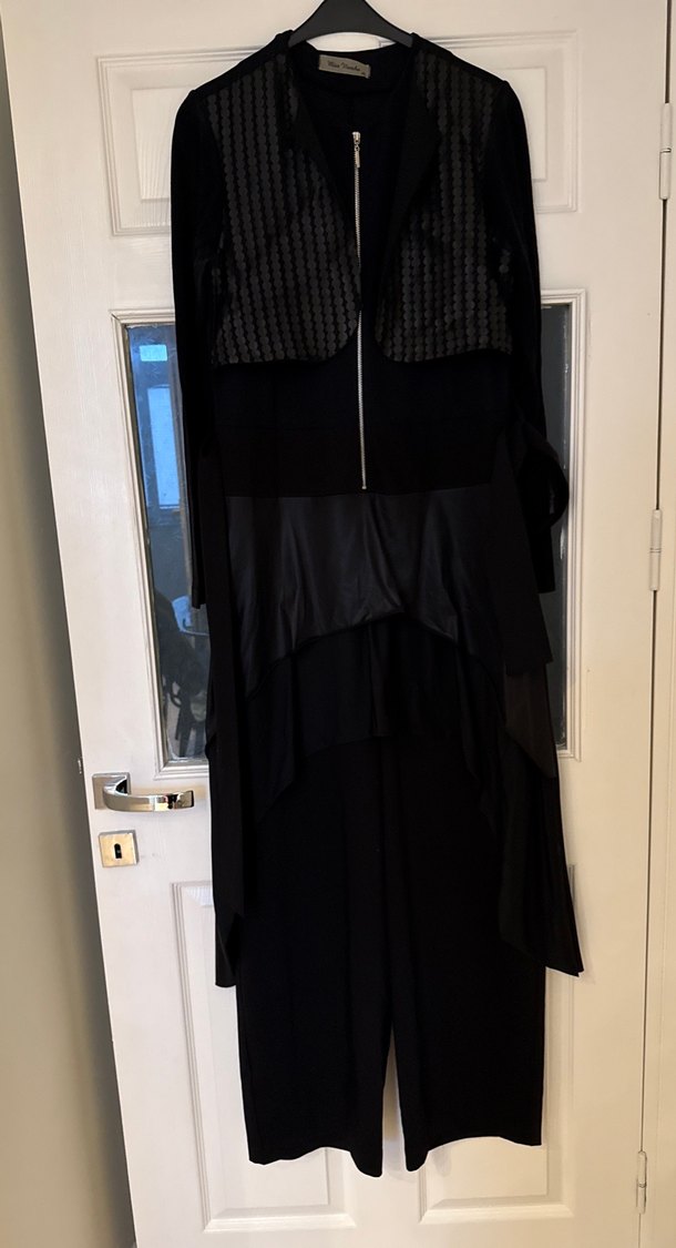 Uzun Siyah tulum çok şık  - Görsel 3