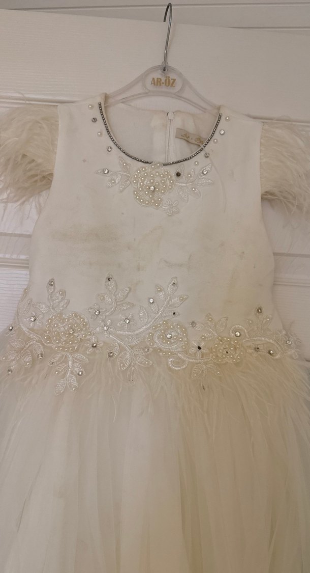 Kız Çocuk Beyaz Nakışlı Tül Elbise - Görsel 4