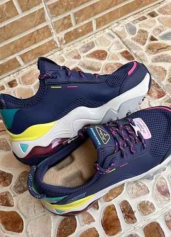 37 Beden @skechers