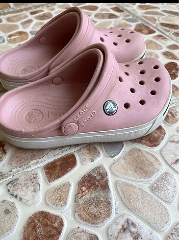 @crocs