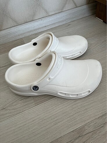 @crocs