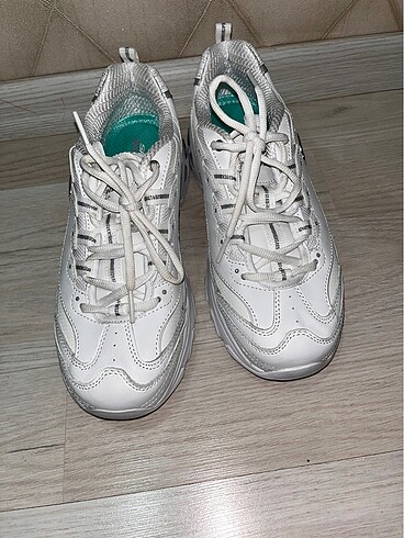 38,5 Beden beyaz Renk @skechers