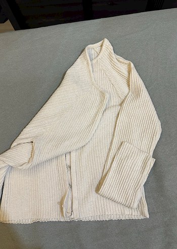 Düğmeli Bej Hırka - Görsel 4