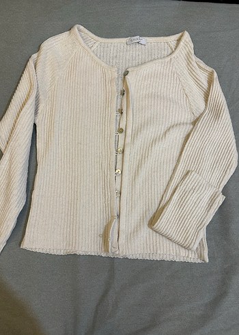 Düğmeli Bej Hırka - Görsel 2