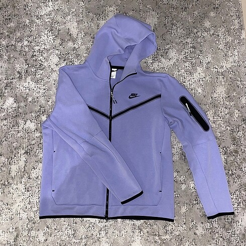 nike lila tech fleece