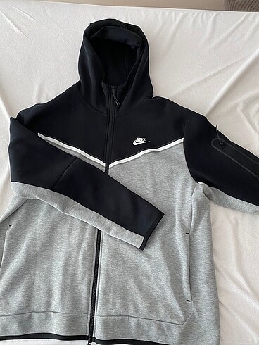 l/xl Beden nike tech fleece panda