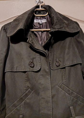 kadın trençkot. - Görsel 3