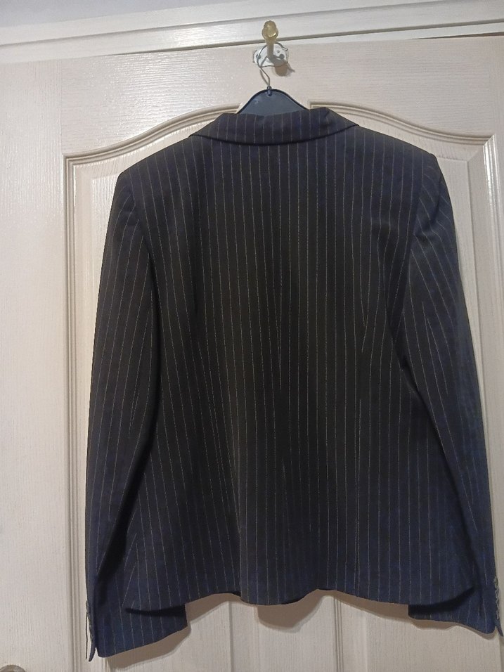 kadın ceket, etek takım. - Görsel 3