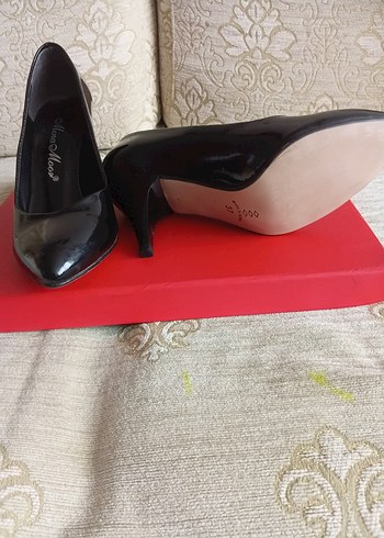 Siyah Rugan İnce Topuklu Kadın Stiletto - Görsel 3