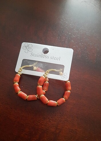 Turuncu mineli yazlık çelik küpe - Görsel 3