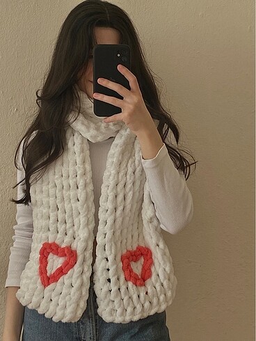 Burgu model kalp detaylı puffy atkı