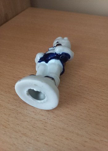 Beyaz ve Gri Minyatür Figürin - Görsel 5