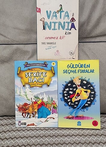 Hikaye kitabi 2 adet kitap fıkralar kitabı satilmistir