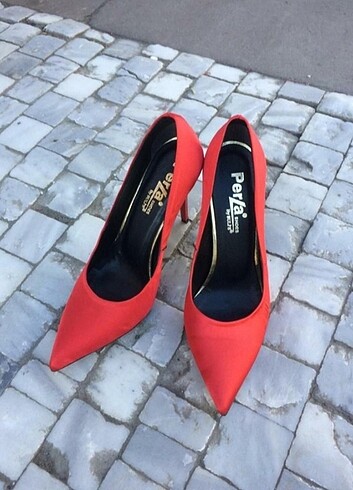 Stiletto 