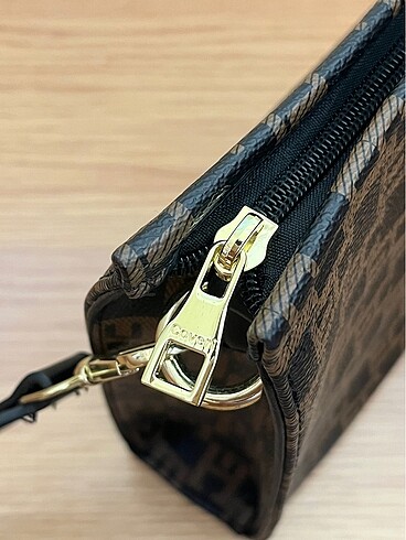 Kahverengi omuz çantası - Görsel 6