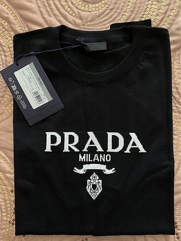Prada triko tişört
