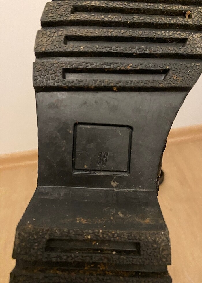 Kadın Bot - Görsel 4