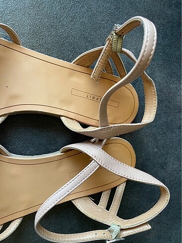 40 Beden ten rengi Renk Esprıt sandalet(orjinal)#esprıt#zara#hm