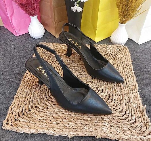 Siyah stiletto