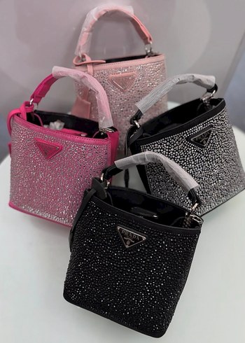 Prada taşlı el çantası