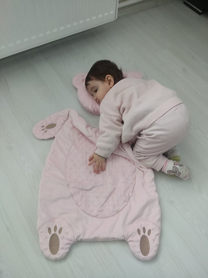 Pembe Nakışlı Bebek Uyku Seti - Görsel 3