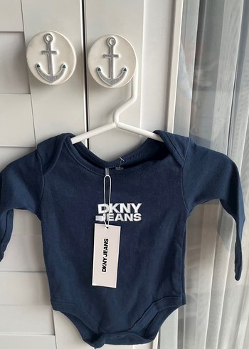 DKNY 3 Ay