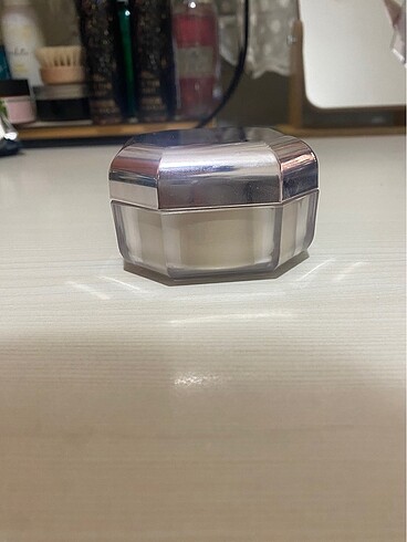 Fenty Beauty fenty beauty butter 02 pudra