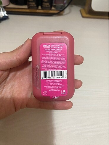  Beden nyx butter elt 08 getting butta